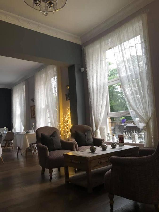 Gomersal Lodge Hotel Клекхитон Экстерьер фото